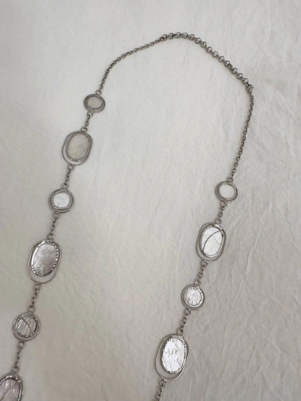 Long Shell & Wire Necklace